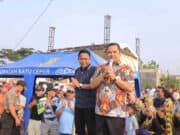 Hari Pahlawan, Ketua DPRD Bersama Wali Kota Tangerang Lepas Gerak Jalan Sehat Hari Pahlawan, Ketua DPRD Bersama Wali Kota Tangerang Lepas Gerak Jalan Sehat