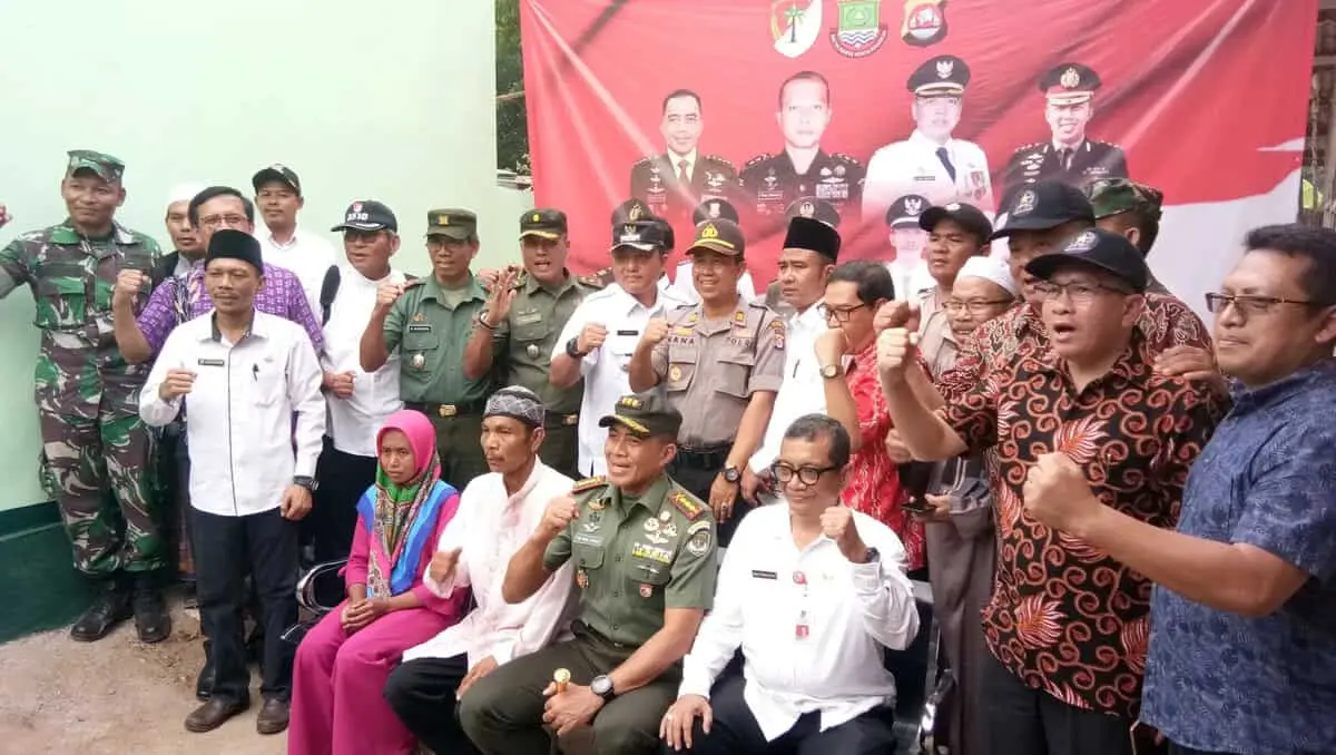 Peresmian dan Penyerahan Kunci Rumah Layak Huni Peresmian dan Penyerahan Kunci Rumah Layak Huni