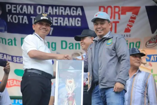 Porkot 2019 Resmi Ditutup, Cipondoh Kembali Raih Juara Umum Porkot 2019 Resmi Ditutup, Cipondoh Kembali Raih Juara Umum