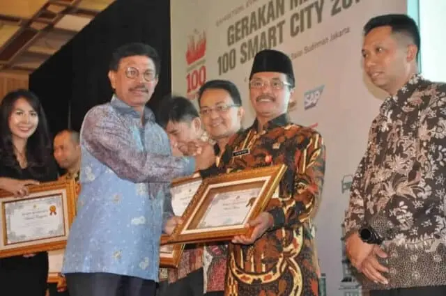 Pemprov Banten Raih e-Government Award Pemprov Banten Raih e-Government Award