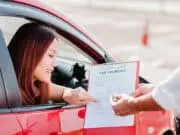 Pilih Beli Mobil Baru Atau Bekas? Pilih Beli Mobil Baru Atau Bekas
