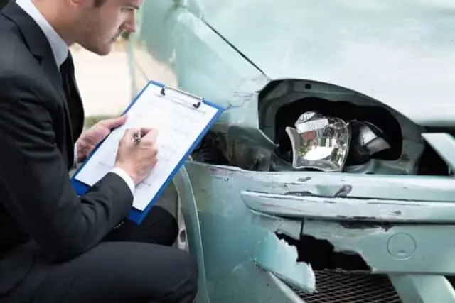 Tips Membeli Motor Pertama Kali Tips Membeli Motor Pertama Kali