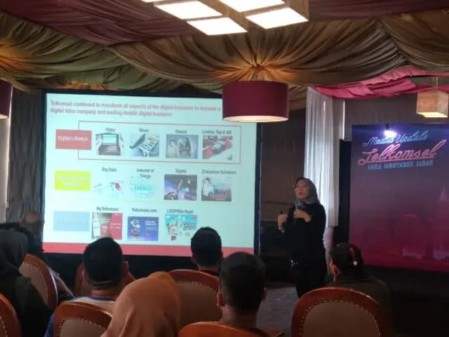 Telkomsel Jabotabek-Jabar Kontribusi Pertumbuhan Hampir 30 Persen Telkomsel Jabotabek-Jabar Kontribusi Pertumbuhan Hampir 30 Persen