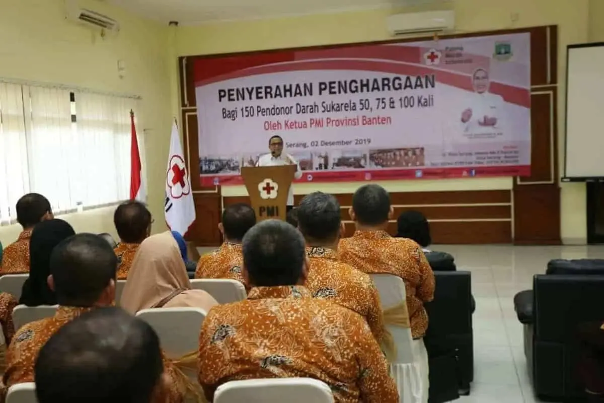 Rutin Donor di PMI Kota Tangerang, 74 Pendonor Diberi Penghargaan Rutin Donor di PMI Kota Tangerang, 74 Pendonor Diberi Penghargaan