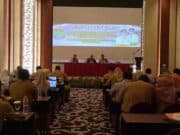 Bupati Evaluasi Kinerja OPD dan Camat se Kabupaten Tangerang Bupati Evaluasi Kinerja OPD dan Camat se Kabupaten Tangerang
