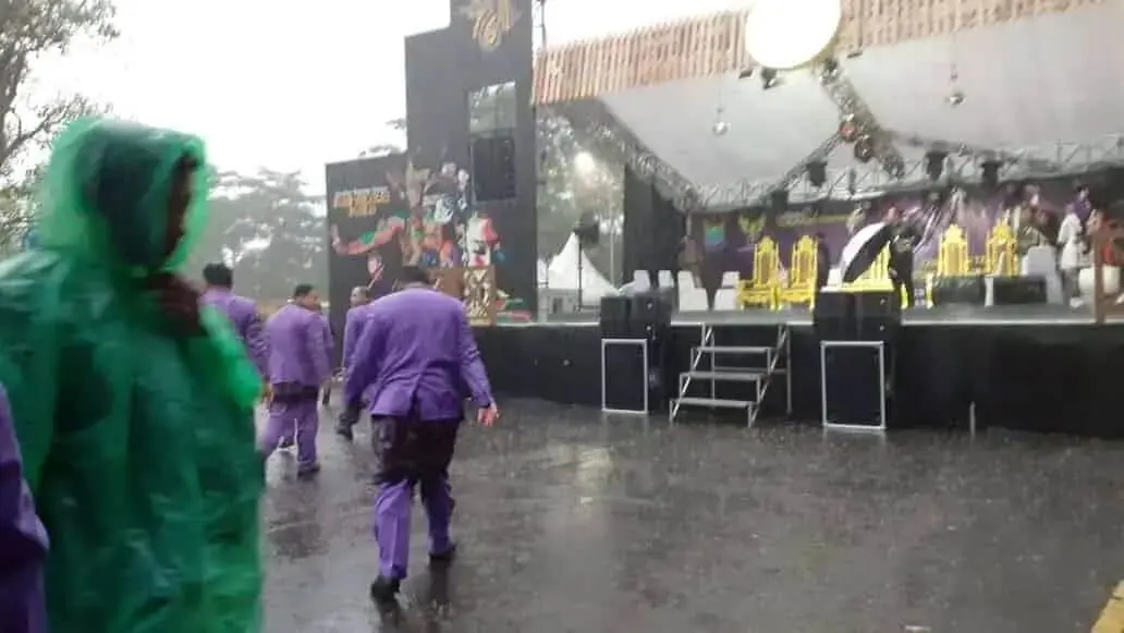 Hujan Deras, Karnaval Budaya HUT Kabupaten Tangerang Berjalan Lancar Hujan Deras, Karnaval Budaya HUT Kabupaten Tangerang Berjalan Lancar