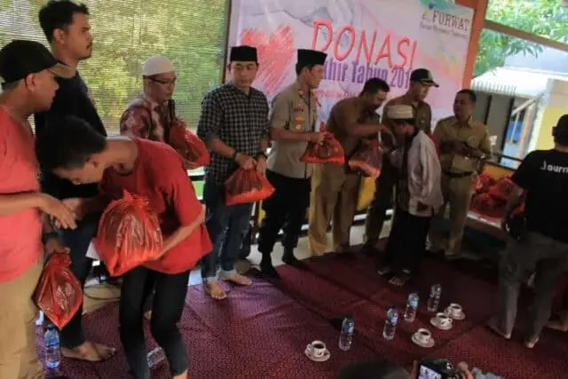 Tutup Tahun, Forwat dan BMP Center Salurkan Donasi Tutup Tahun, Forwat dan BMP Center Salurkan Donasi