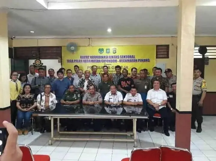 Jelang Natal dan Tahun Baru, Kapolsek Cipondoh Pimpin Rapat Koordinasi Lintas Sektoral Jelang Natal dan Tahun Baru, Kapolsek Cipondoh Pimpin Rapat Koordinasi Lintas Sektoral