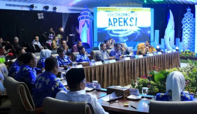 APEKSI Resmi Dibuka, Arief Ajak Peserta Kolaborasi Hadapi Era 4.0 APEKSI Resmi Dibuka, Arief Ajak Peserta Kolaborasi Hadapi Era 4.0