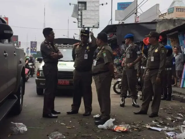 Mengaku Bayar Sewa, PKL Tolak Penertiban Pasar Lembang Mengaku Bayar Sewa, PKL Tolak Penertiban Pasar Lembang