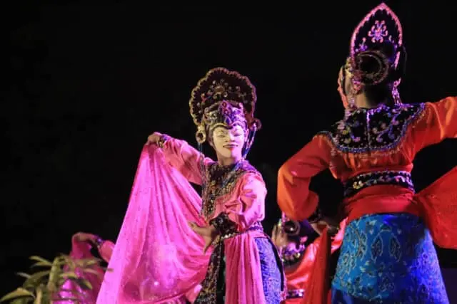 Seni Budaya Tarian Kolosal Nyimas Melati Gambaran Pejuang Tangerang Seni Budaya Tarian Kolosal Nyimas Melati Gambaran Pejuang Tangerang