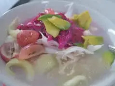 Sensasi Segar Es Sop Buah ala Katemi di Siang Hari