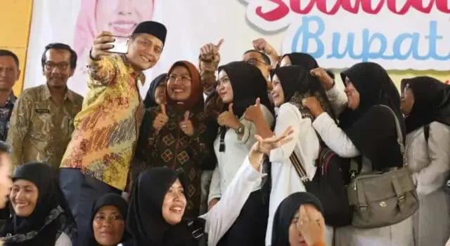 Guru Honorer di Kabupaten Serang Diberi Insentif hingga Rp52,2 M Guru Honorer di Kabupaten Serang Diberi Insentif hingga Rp52,2 M