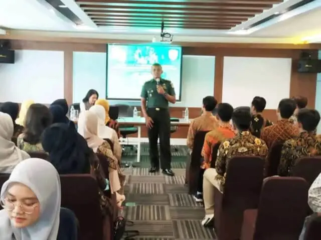 Danramil 02 Batu Ceper : Pancasila adalah Imunitas Untuk Hadapi Proxy War Danramil 02 Batu Ceper : Pancasila adalah Imunitas Untuk Hadapi Proxy War