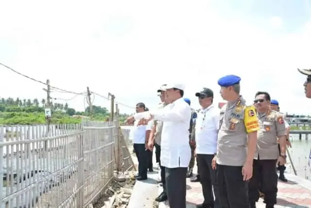 Bakal Dihadiri Kapolri, Sekda Tinjau Kesiapan Penanaman Mangrove di Mauk