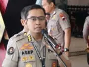 Polisi Tangkap Tersangka Penipu Putri Arab, Jaguar dan Surat Tanah Disita Polisi Tangkap Tersangka Penipu Putri Arab, Jaguar dan Surat Tanah Disita