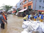 Titik Banjir di Kota Tangerang Mulai Surut Titik Banjir di Kota Tangerang Mulai Surut