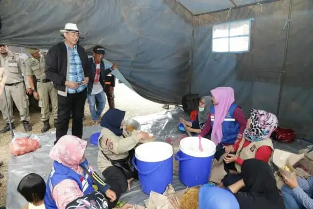 Wahidin Halim Wahidin Halim Pimpin Langsung Tangani Banjir dan Longsor