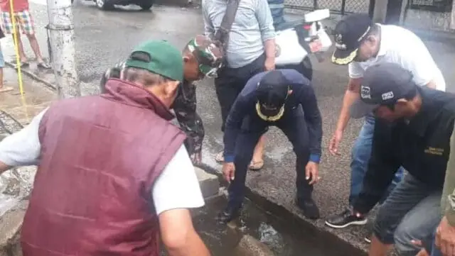 Sampah Usai Banjir, Wakil Ingatkan Pentingnya Jaga Kebersihan Sampah Usai Banjir, Wakil Ingatkan Pentingnya Jaga Kebersihan
