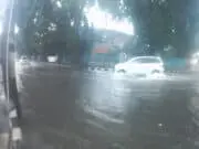 Hujan Semalaman Timbulkan Genangan di Simpang GOR A.Dimyati, Motor Pun Hilang Dicuri Hujan Semalaman Timbulkan Genangan di Simpang GOR A.Dimyati, Motor Pun Hilang Dicuri