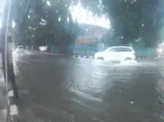 Hujan Semalaman Timbulkan Genangan di Simpang GOR A.Dimyati, Motor Pun Hilang Dicuri