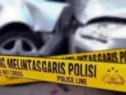 Oleng Terjatuh, Pengendara Motor Terlindas Mobil Box di Baros