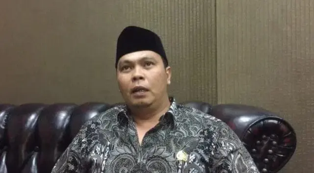 Ketua DPRD Kota Serang Sebut Wajar IPM Tangerang Tinggi Karena Banyak Mall Ketua DPRD Kota Serang Sebut Wajar IPM Tangerang Tinggi Karena Banyak Mall