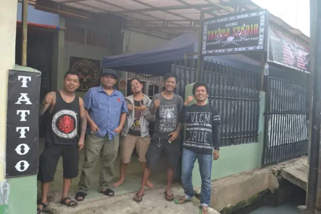 Coks Rebel Industri Kreatif di Tangerang, Dari Sablon Kaos dan Tato Hingga Rumah Singgah Anak Jalanan Coks Rebel Industri Kreatif di Tangerang, Dari Sablon Kaos dan Tato Hingga Rumah Singgah Anak Jalanan