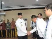 Gubernur WH: Kerja Harus Tenang Agar Profesional Gubernur WH: Kerja Harus Tenang Agar Profesional