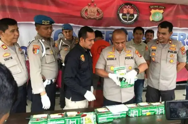 Polisi Gagalkan Peredaran Sabu 15kg di Tangerang Polisi Gagalkan Peredaran Sabu 15kg di Tangerang