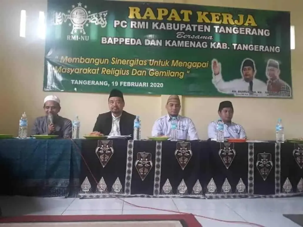 RMI dan PCNU Perkuat Institusi Pesantren Salafiyah di Tangerang RMI dan PCNU Perkuat Institusi Pesantren Salafiyah di Tangerang
