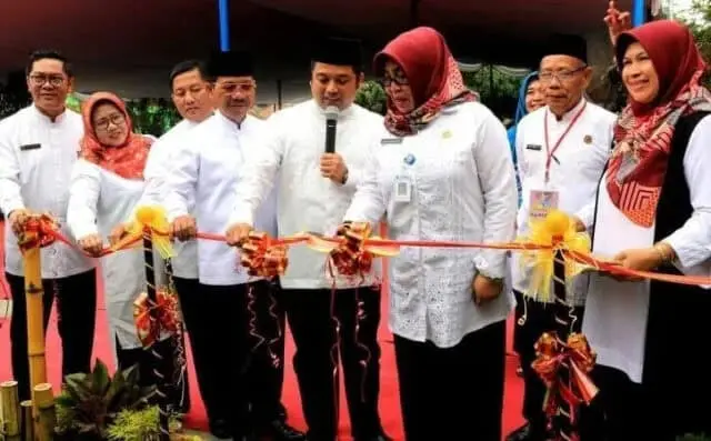 Pemkot Tangerang Luncurkan Pojok Baca di Sekolah - Sekolah Pemkot Tangerang Luncurkan Pojok Baca di Sekolah - Sekolah