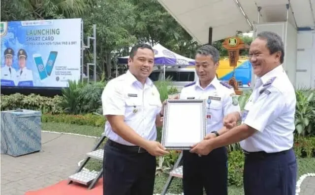 Brilliant, Dishub Kota Tangerang Luncurkan Smart Card PKB dan Sistem Pembayaran Non Tunai BRT