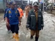 Terdapat 13 Titik, Kota Tangerang Kembali Dilanda Banjir Terdapat 13 Titik, Kota Tangerang Kembali Dilanda Banjir