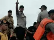 Bersama Kapolda, Wali Kota Tangerang Tinjau Banjir Periuk Bersama Kapolda, Wali Kota Tangerang Tinjau Banjir Periuk