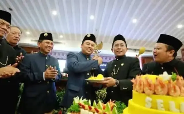Paripurna DPRD HUT Kota Tangerang, Bersama Kita Bekerjasama Paripurna DPRD HUT Kota Tangerang, Bersama Kita Bekerjasama