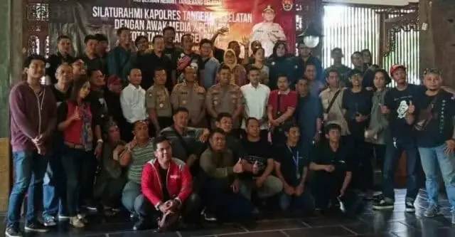 Jalin Silaturahmi, Kapolres Tangerang Selatan Tatap Bersama Insan Pers Jalin Silaturahmi, Kapolres Tangerang Selatan Tatap Bersama Insan Pers