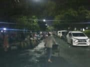 Masyarakat Keluhkan Parkir Liar Depan Pasar Babakan Tangcity Mall Masyarakat Keluhkan Parkir Liar Depan Pasar Babakan Tangcity Mall