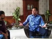 Baper!!! Curhat Dimedsos, Kadinsos Dinilai Kurang Beretika Baper!!! Curhat Dimedsos, Kadinsos Dinilai Kurang Beretika