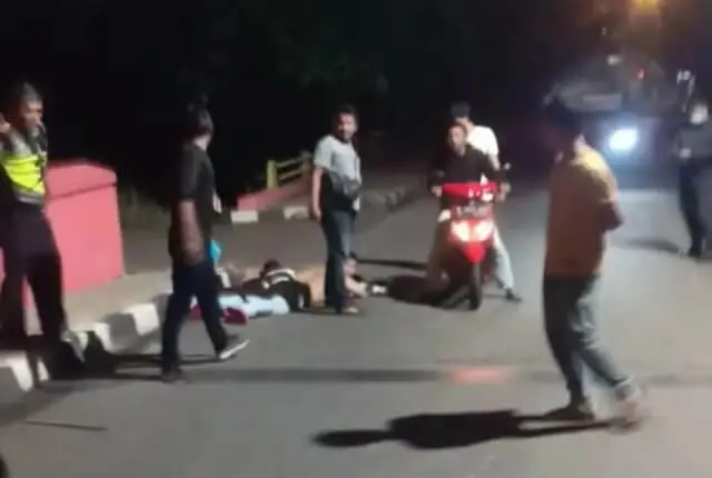 Miris! Tak Takut Corona, Puluhan Remaja Malah Janjian Tawuran Miris! Tak Takut Corona, Puluhan Remaja Malah Janjian Tawuran