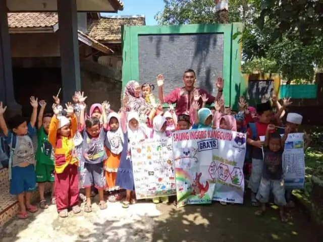 Kembali dari Australia, Putra Daerah Pandeglang Dirikan Kampung Inggris Kembali dari Australia, Putra Daerah Pandeglang Dirikan Kampung Inggris