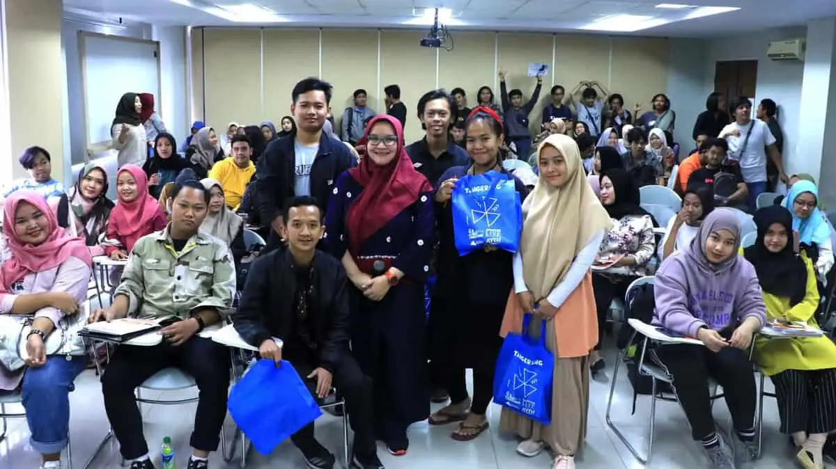 Nah Loh, Tangerang Creatifest 2020 Gerebek Kampus UNIS Nah Loh, Tangerang Creatifest 2020 Gerebek Kampus UNIS