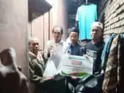Peduli Covid-19 di Kota Tangerang, Saih Foundation Bagikan Paket Sembako Peduli Covid-19 di Kota Tangerang, Saih Foundation Bagikan Paket Sembako