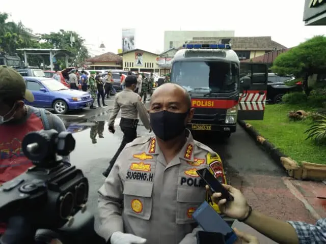 Kapolres Tangerang Kota Usulkan Sanksi dalam Penerapan PSBB Kapolres Tangerang Kota Usulkan Sanksi dalam Penerapan PSBB