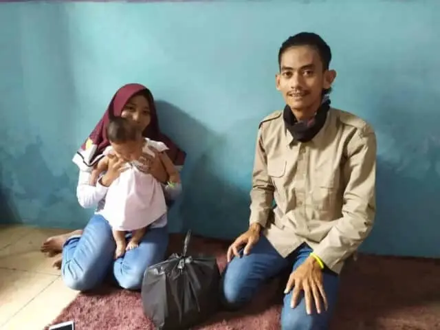 Kena PHK Dari Dampak Corona, Warga di Kota Serang Tak Bisa Beli Susu Untuk Anaknya Kena PHK Dari Dampak Corona, Warga di Kota Serang Tak Bisa Beli Susu Untuk Anaknya