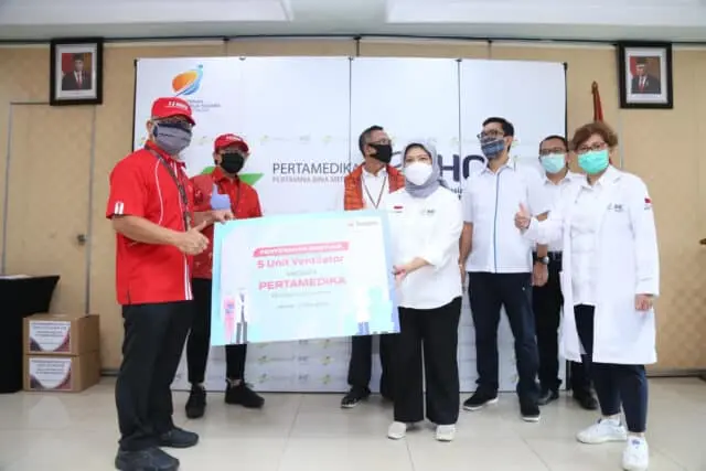 Telkomsel Donasikan Ventilator, 100.000 APD dan Bansos Rp 25 M Telkomsel Donasikan Ventilator, 100.000 APD dan Bansos Rp 25 M