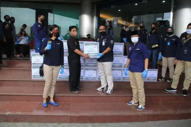 Donasi Kemanusiaan Mandirian Cinta Indonesia, Mandiri Group Sisihkan Gaji dan THR Senilai 10 Miliar Donasi Kemanusiaan Mandirian Cinta Indonesia, Mandiri Group Sisihkan Gaji dan THR Senilai 10 Miliar