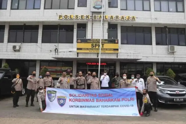 Pandemi Corona, Direktorat Bintibmas Baharkam Polri Galang Aksi Solidaritas di Tangerang Pandemi Corona, Direktorat Bintibmas Baharkam Polri Galang Aksi Solidaritas di Tangerang