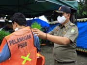 PSBB Kota Tangerang, Walikota: Edukasi Masyarakat Lewat Sanksi