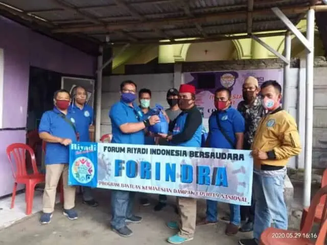 Peduli Jurnalis, Forindra Bagikan Paket Sembako Peduli Jurnalis, Forindra Bagikan Paket Sembako